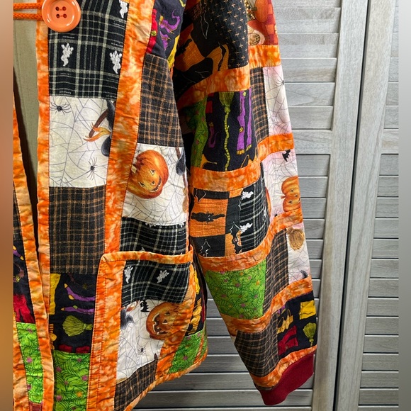 Halloween Themed Handmade Quilted Sweatshirt Jacket-Large - Picture 4 of 11